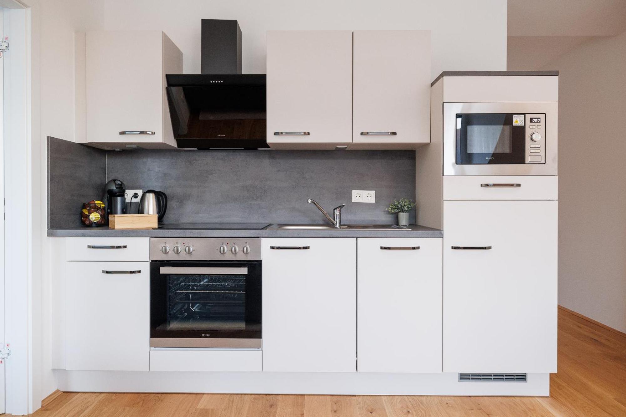 Symphony Apartments 41 - Modern Loft With Terrace And Grill In Central Location Відень Екстер'єр фото